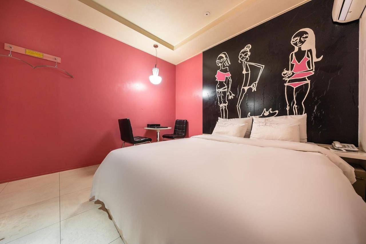Guri Lexy Hotel Luaran gambar